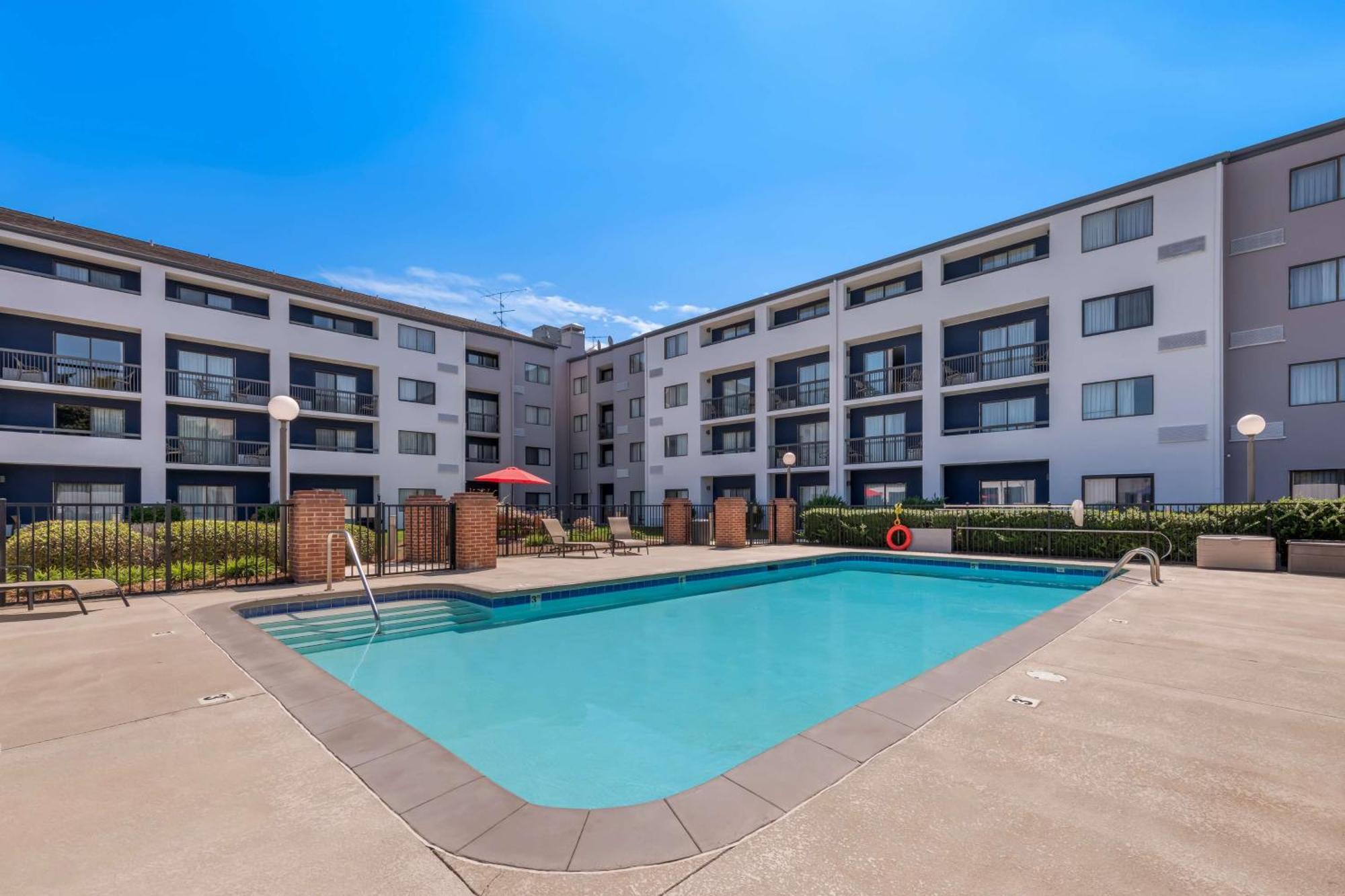 Sonesta Select Charlotte University Research Park Екстер'єр фото